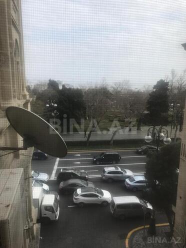 Продаётся 4-комн. вторичка 102 м², м. Ичеришехер, photo 5 from 15