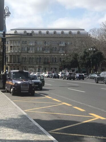 Продаётся 4-комн. вторичка 102 м², м. Ичеришехер, photo 3 from 15