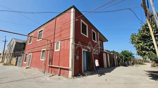 8 otaqlı həyət evi/bağ evi - Mehdiabad q. - 330 m² (1)
