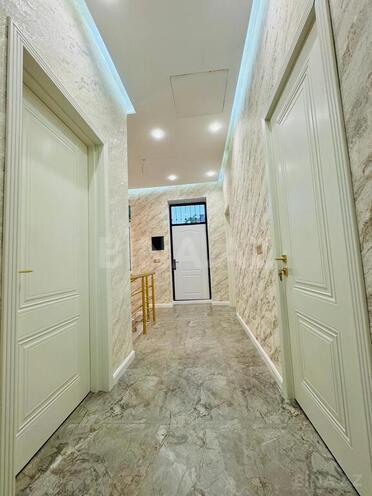 5 otaqlı həyət evi/bağ evi - 7-ci mikrorayon q. - 160 m² (28)
