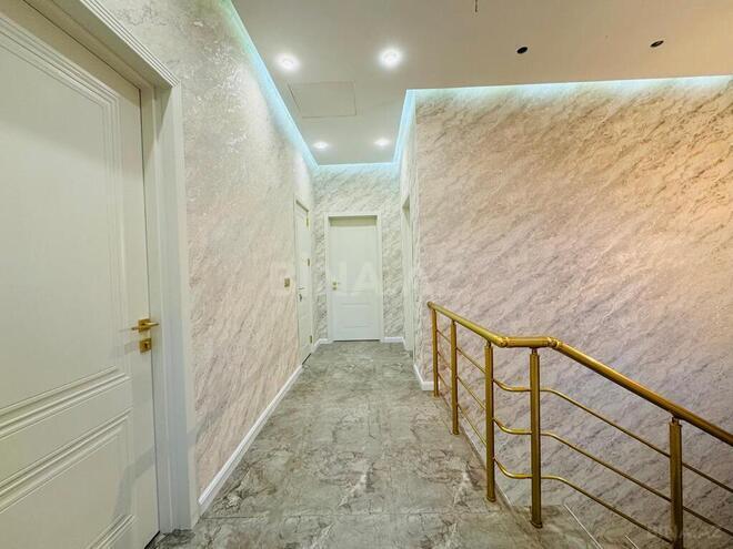 5 otaqlı həyət evi/bağ evi - 7-ci mikrorayon q. - 160 m² (23)