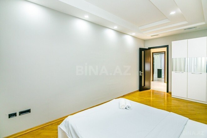 İcarəyə verilir 3 otaqlı yeni tikili 175 m², Sahil m., photo 11 from 32