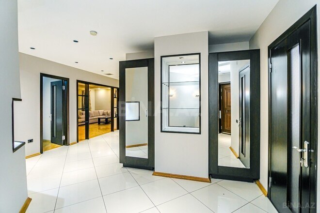 İcarəyə verilir 3 otaqlı yeni tikili 175 m², Sahil m., photo 20 from 32