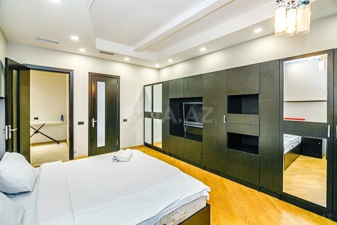 İcarəyə verilir 3 otaqlı yeni tikili 175 m², Sahil m., photo 3 from 32
