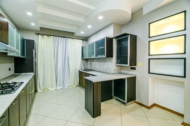 İcarəyə verilir 3 otaqlı yeni tikili 175 m², Sahil m., photo 14 from 32