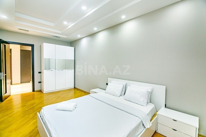 İcarəyə verilir 3 otaqlı yeni tikili 175 m², Sahil m., photo 8 from 32