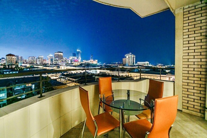 İcarəyə verilir 3 otaqlı yeni tikili 175 m², Sahil m., photo 30 from 32