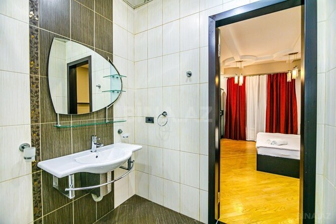 İcarəyə verilir 3 otaqlı yeni tikili 175 m², Sahil m., photo 6 from 32