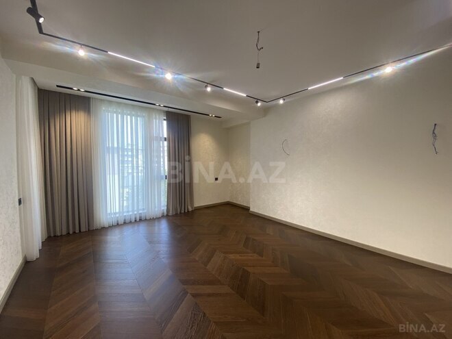 5-комн. новостройка - Наримановский  р. - 175 м² (1)