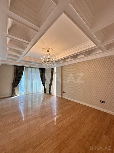 4-комн. новостройка - м. 28 мая - 240 м² (4)