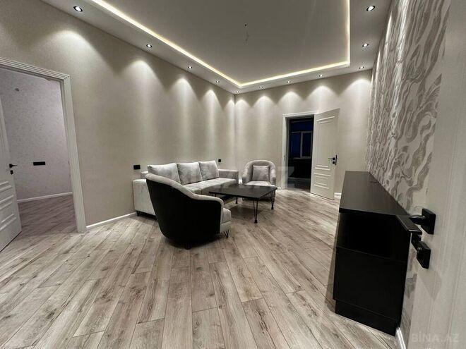 3 otaqlı köhnə tikili - 28 May m. - 85 m² (1)