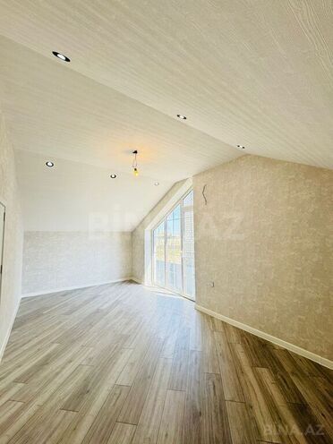 5-комн. дом/дача - пос. Шувеляны - 250 м² (15)