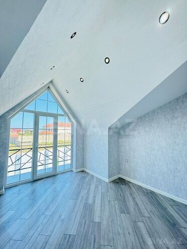 5-комн. дом/дача - пос. Шувеляны - 250 м² (17)