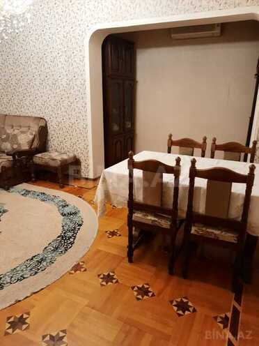 3 otaqlı köhnə tikili - 9-cu mikrorayon q. - 80 m² (2)
