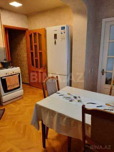 3 otaqlı köhnə tikili - 9-cu mikrorayon q. - 80 m² (8)