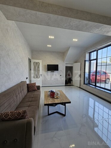 4 otaqlı həyət evi/bağ evi - Şüvəlan q. - 160 m² (16)
