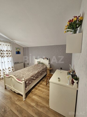 4 otaqlı həyət evi/bağ evi - Şüvəlan q. - 160 m² (15)