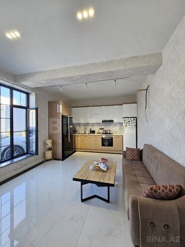 4 otaqlı həyət evi/bağ evi - Şüvəlan q. - 160 m² (18)