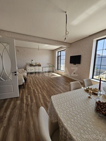 4 otaqlı həyət evi/bağ evi - Şüvəlan q. - 160 m² (20)