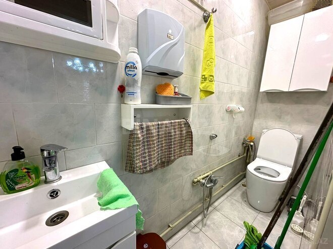 Продаётся 5-комн. вторичка 140 м², м. Кара Караев, photo 29 from 32