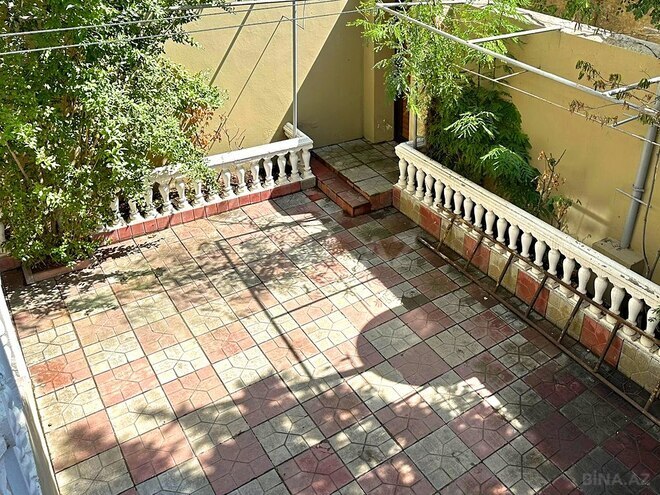 Продаётся 5-комн. вторичка 140 м², м. Кара Караев, photo 27 from 32