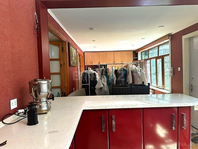 Продаётся 5-комн. вторичка 140 м², м. Кара Караев, photo 14 from 32