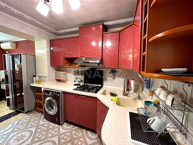 Продаётся 5-комн. вторичка 140 м², м. Кара Караев, photo 23 from 32