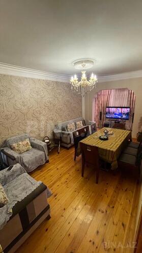 4 otaqlı köhnə tikili - 9-cu mikrorayon q. - 90 m² (3)