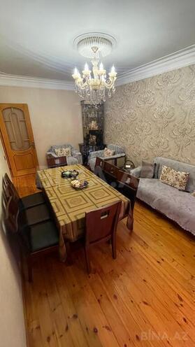 4 otaqlı köhnə tikili - 9-cu mikrorayon q. - 90 m² (5)