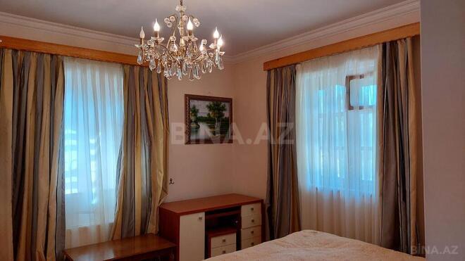 Satılır 7 otaqlı həyət evi/bağ evi 340 m², Novxanı q., photo 19 from 21