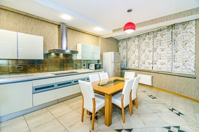 4-комн. новостройка - м. 28 мая - 220 м² (11)
