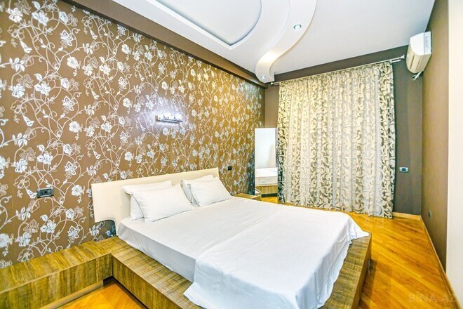 4-комн. новостройка - м. 28 мая - 220 м² (3)