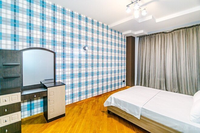 4-комн. новостройка - м. 28 мая - 220 м² (20)