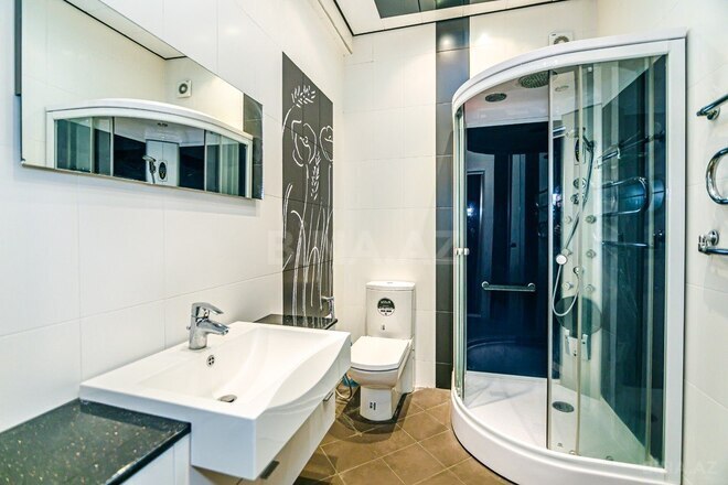 4-комн. новостройка - м. 28 мая - 220 м² (30)