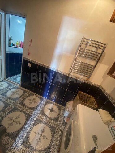 8-комн. дом/дача - Хатаинский р. - 230 м² (16)