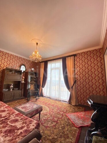 8-комн. дом/дача - Хатаинский р. - 230 м² (12)