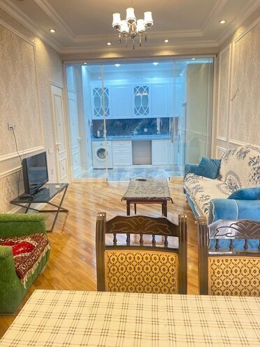 3 otaqlı yeni tikili - 8 Noyabr m. - 96 m² (2)