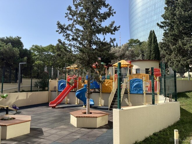 Satılır 4 otaqlı yeni tikili 213 m², İçəri Şəhər m., photo 23 from 32