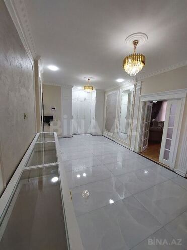 4 otaqlı yeni tikili - Nizami m. - 215 m² (18)