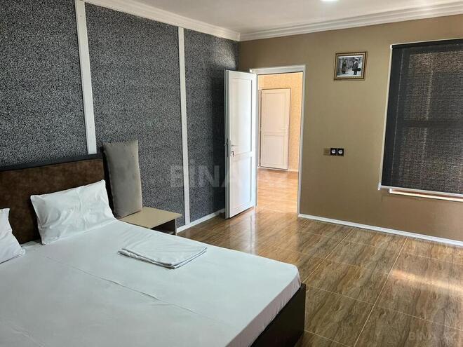 3 otaqlı həyət evi/bağ evi - Novxanı q. - 360 m² (6)