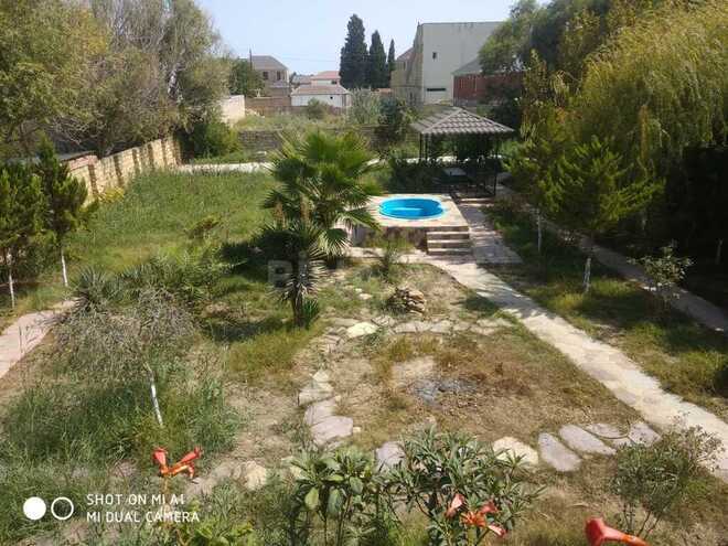 6 otaqlı həyət evi/bağ evi - Novxanı q. - 250 m² (10)
