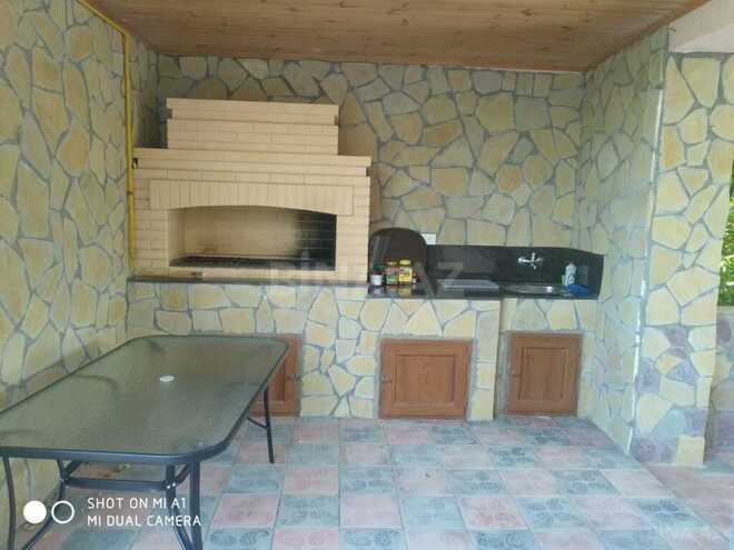 6 otaqlı həyət evi/bağ evi - Novxanı q. - 250 m² (7)