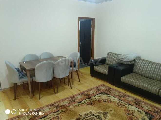 6 otaqlı həyət evi/bağ evi - Novxanı q. - 250 m² (16)