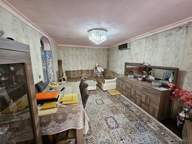 Продаётся 3-комн. вторичка 93 м², м. Иншаатчылар, photo 6 from 18