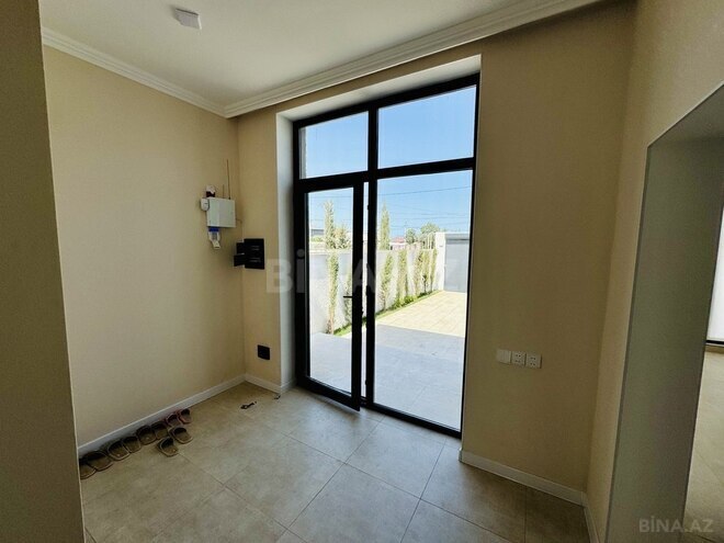 5 otaqlı həyət evi/bağ evi - Şüvəlan q. - 250 m² (17)