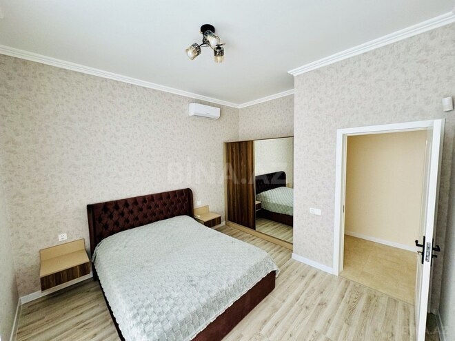 5 otaqlı həyət evi/bağ evi - Şüvəlan q. - 250 m² (26)