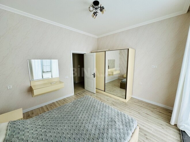 5 otaqlı həyət evi/bağ evi - Şüvəlan q. - 250 m² (23)