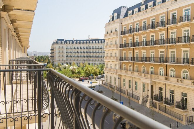 3 otaqlı yeni tikili - Ağ şəhər q. - 131.8 m² (30)