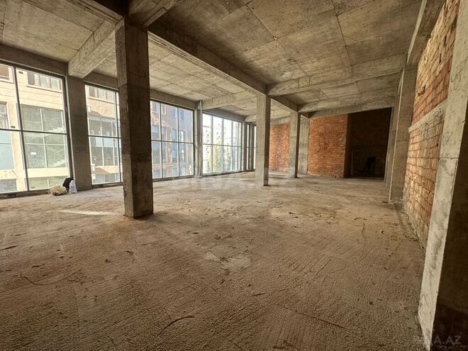 İcarəyə verilir  obyekt 179 m², İnşaatçılar m., photo 4 from 8