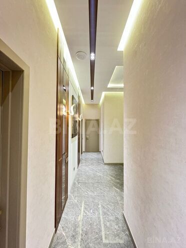 6 otaqlı həyət evi/bağ evi - Mərdəkan q. - 400 m² (18)